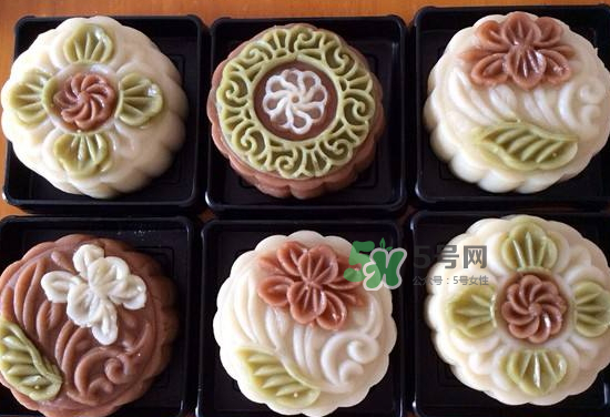 冰皮月餅為什么皮硬？冰皮月餅不變硬配方