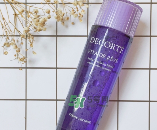 黛珂紫蘇水和城野醫(yī)生收斂水哪個好？紫蘇水和收斂水對比