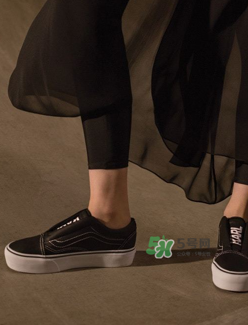 vans與老佛爺karl lagerfeld聯(lián)名鞋子上腳效果怎么樣？