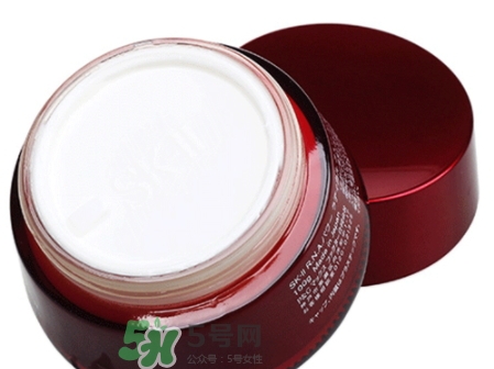 sk2大紅瓶和小紅瓶哪個(gè)好？sk2大紅瓶和小紅瓶區(qū)別