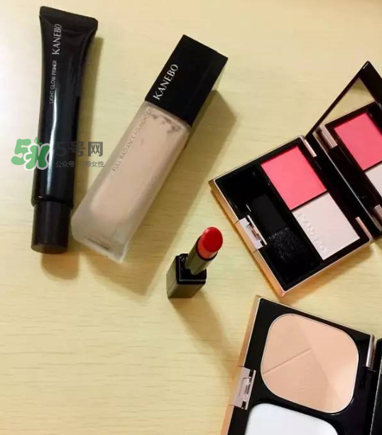 KANEBO嘉娜寶2017新款唇部打底價(jià)格_日本價(jià)格 KANEBO嘉娜寶2017新款唇部打底價(jià)格_日本價(jià)格