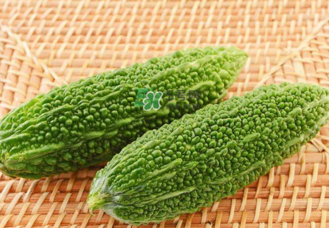 涼拌苦瓜怎么做不苦？苦瓜不苦了還有功效嗎？