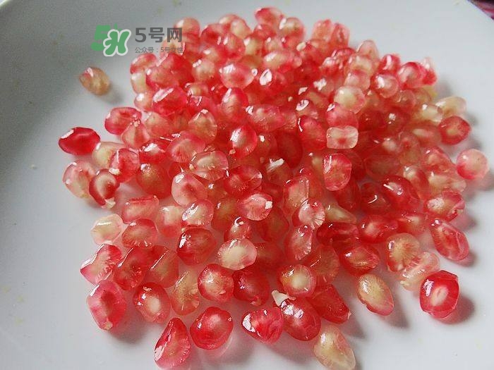 吃石榴籽有什么好處？吃石榴籽有副作用嗎？