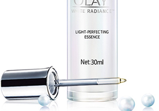 olay玉蘭油小白瓶小綠瓶哪個(gè)好？olay小白瓶小綠瓶區(qū)別