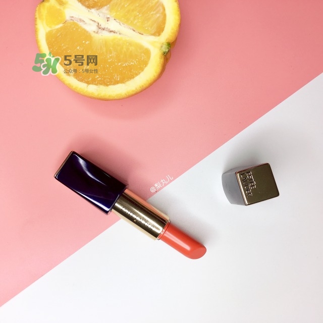 雅詩蘭黛精油唇膏330 320 240色號試色 雅詩蘭黛精油唇膏330 320 240色號試色