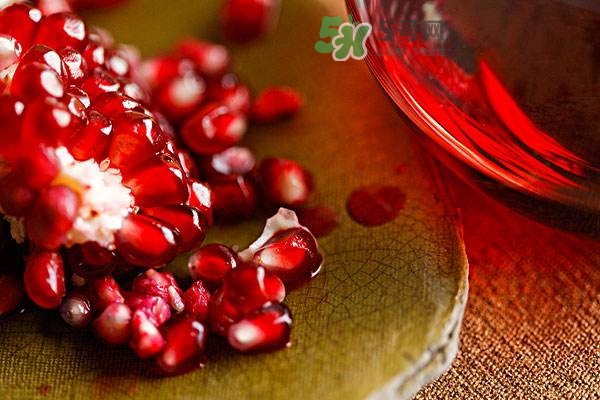 吃石榴籽有什么好處？吃石榴籽有副作用嗎？