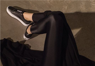 vans與老佛爺karl lagerfeld聯(lián)名鞋子上腳效果怎么樣？