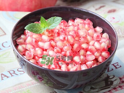 石榴怎么剝方便？怎么快速剝石榴？