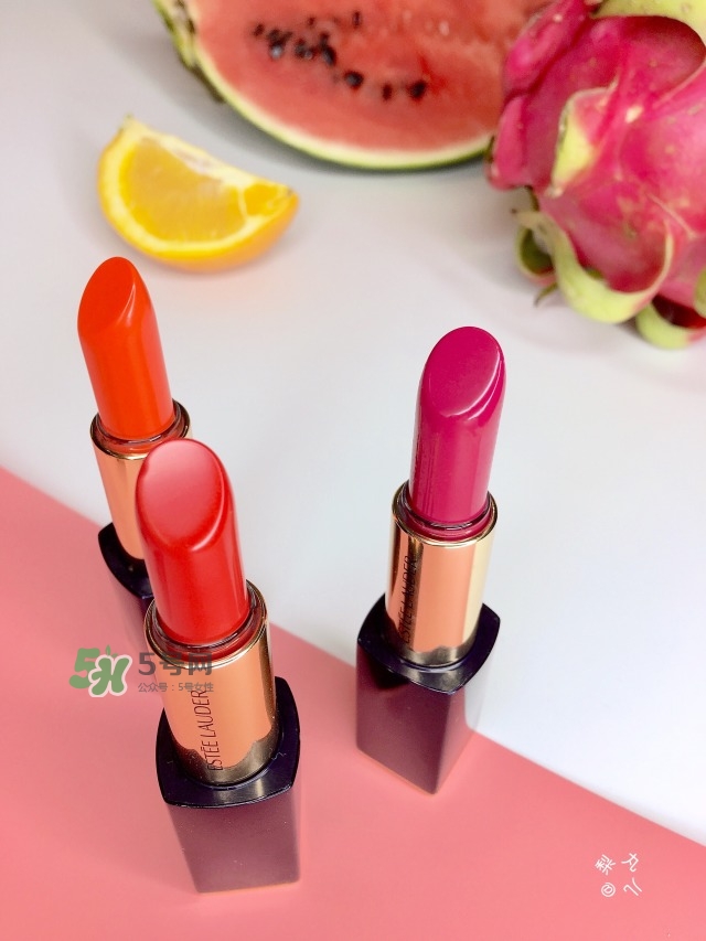 雅詩蘭黛精油唇膏330 320 240色號試色 雅詩蘭黛精油唇膏330 320 240色號試色