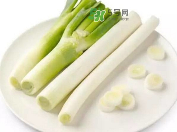 大蔥怎么去除農(nóng)藥殘留？大蔥怎么清洗干凈