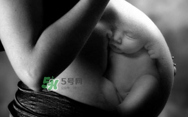 羊水栓塞是醫(yī)療事故嗎？羊水栓塞多發(fā)生于順產(chǎn)還是剖腹產(chǎn)？