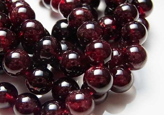 石榴石是什么做的？石榴是是怎么形成的？