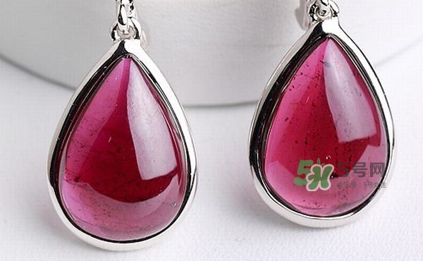 石榴石是什么做的？石榴是是怎么形成的？