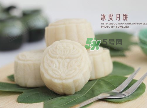 冰皮月餅皮太黏怎么辦？冰皮月餅粘手怎么回事？