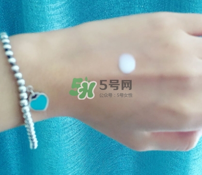 olay小白瓶有哪些版本？olay小白瓶版本區(qū)別