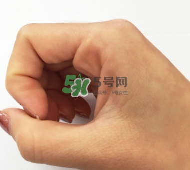 olay小白瓶和a醇怎么用？olay小白瓶和露得清a醇使用順序