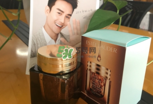 雅詩蘭黛小棕瓶膠囊多少錢？小棕瓶安瓶膠囊專柜價格