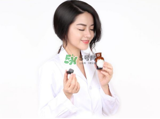 刷酸爆痘怎么辦？刷酸爆痘要不要繼續(xù)刷？