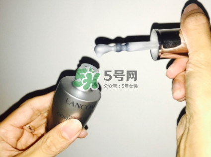 蘭蔻小灰瓶怎么用？蘭蔻小灰瓶眼部精華使用方法