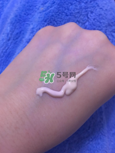 希思黎毛孔緊致無瑕精華露好用嗎_怎么樣？