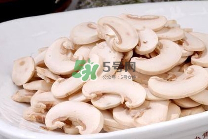 新鮮白蘑菇怎么做好吃？白蘑菇有什么好處