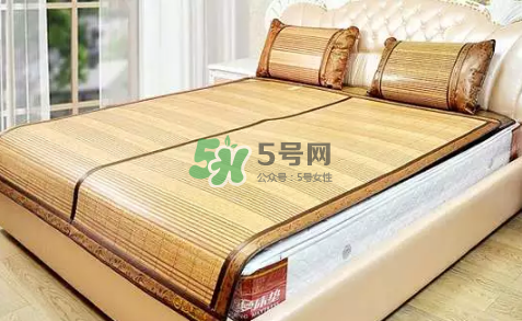 孕婦睡涼席可以嗎？孕婦睡涼席對胎兒有影響嗎？