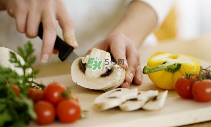 蘑菇的熱量高嗎？吃蘑菇減肥嗎？