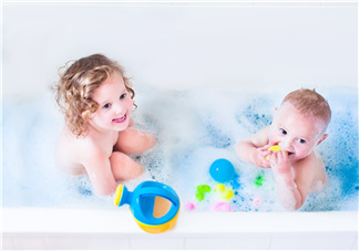 2017寶寶洗澡玩具排行榜  寶寶洗澡玩具哪些品牌好？