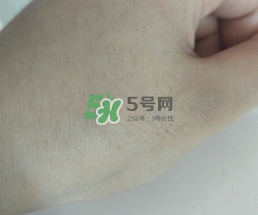 歐珀萊眼霜的使用方法 歐珀萊眼霜怎么用 歐珀萊眼霜的使用方法 歐珀萊眼霜怎么用