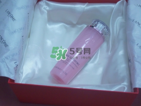 蘭蔻粉水和神仙水哪個(gè)好？粉水和神仙水可以一起用嗎？