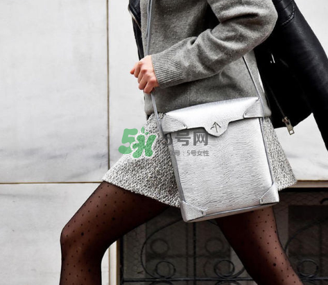 manu atelier包包在哪買？manu atelier國內(nèi)有專柜嗎？