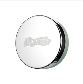 嘴唇干裂脫皮用什么唇膏好 我選擇涂這4款 嘴唇干裂脫皮用什么唇膏好 我選擇涂這4款