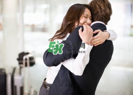 男人和女人能做閨蜜嗎？男人為啥都想要個(gè)女閨蜜？