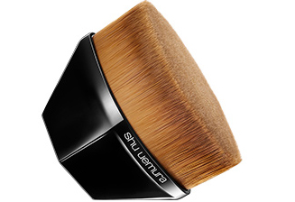 植村秀55號粉底刷好用嗎？植村秀55零刷痕粉底刷怎么用