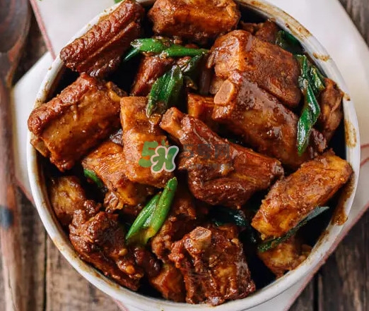 香芋蒸排骨怎么做？香芋燜排骨的做法