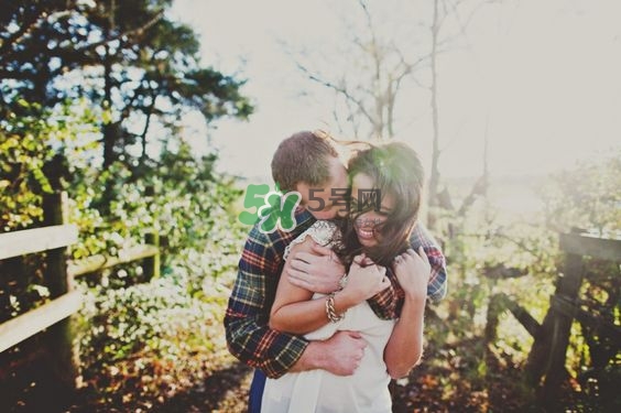 精子在女性體內(nèi)可以存活多久？男性的精子會(huì)枯竭嗎？