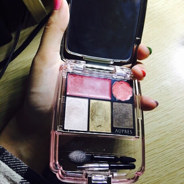 歐珀萊和歐萊雅哪個(gè)好 歐珀萊和歐萊雅哪個(gè)貴 歐珀萊和歐萊雅哪個(gè)好 歐珀萊和歐萊雅哪個(gè)貴