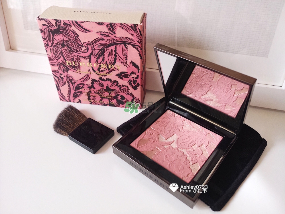 burberry花之緋腮紅怎么樣_巴寶莉蕾絲腮紅好用嗎 burberry花之緋腮紅怎么樣_巴寶莉蕾絲腮紅好用嗎