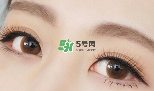 波浪眉是怎么畫的？為什么流行波浪眉？