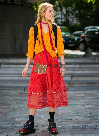 10月份穿什么衣服合適？十月份穿長袖還是短袖