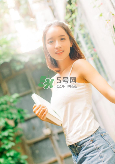 女金膠囊經(jīng)期可以吃嗎？女金膠囊什么時候吃最好？