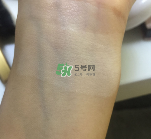 bobbi brown粉餅多少錢？芭比波朗粉餅價(jià)格