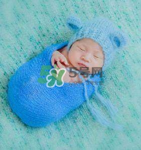 巨大兒的智商有問題嗎？巨大兒怎么喂養(yǎng)？