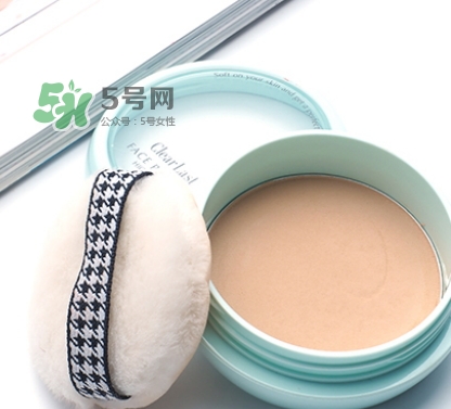 bcl蜜粉餅?zāi)膫€(gè)顏色好？bcl clear last蜜粉餅怎么樣？