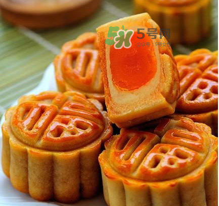 月餅轉(zhuǎn)化糖漿可以用蜂蜜代替嗎？月餅轉(zhuǎn)化糖漿可以用什么代替？