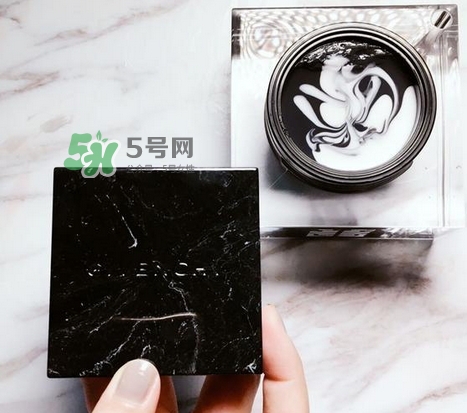 紀(jì)梵希黑鉆奢華頂極雙色面膜怎么樣_多少錢_用法 紀(jì)梵希黑鉆奢華頂極雙色面膜怎么樣_多少錢_用法