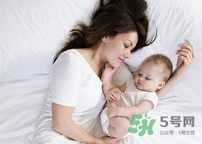 破腹產(chǎn)多久可以喂養(yǎng)母乳？破腹產(chǎn)惡露多久后干凈算正常