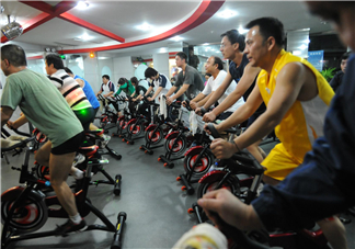 動感單車會讓腿變粗嗎？動感單車會不會把腿練粗？