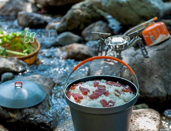 帶嬰兒自駕游準(zhǔn)備什么？帶寶寶自駕游注意事項