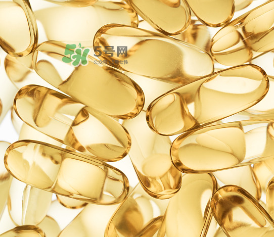 魚肝油怎么喂給寶寶吃？嬰兒魚肝油怎么喂？